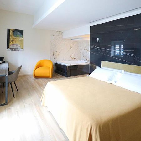 Municipio Luxury Suite Neapol Zewnętrze zdjęcie