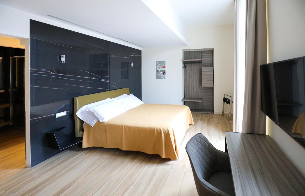 Municipio Luxury Suite Neapol Zewnętrze zdjęcie